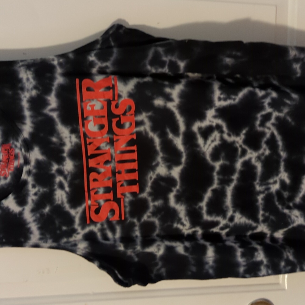 Stranger Things Black Tie Dye Tank Top Men's XL Netflix - Picture 3 of 9